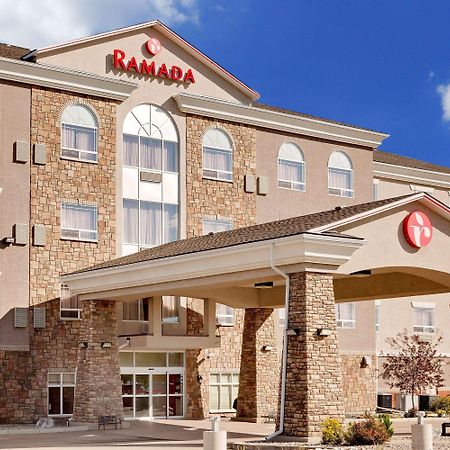 Ramada By Wyndham Lac La Biche Kültér fotó